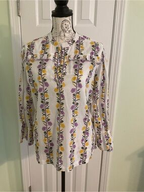 BEYOND by Vera White Floral Ruffle-Trim Blouse in Purple & Yellow